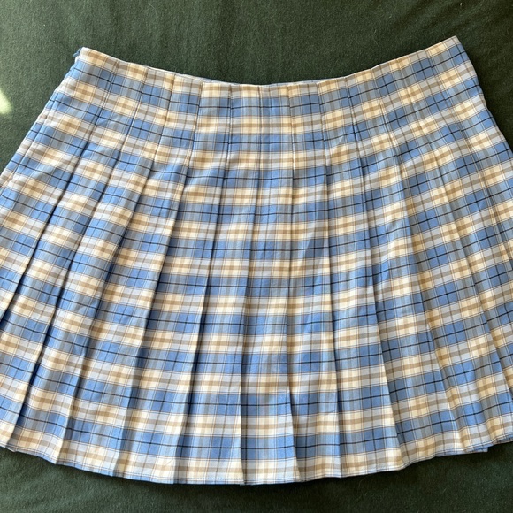 Skirt - Picture 1 of 3